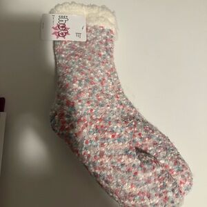 Cozy Hub Long women’s Slipper Socks 9-11